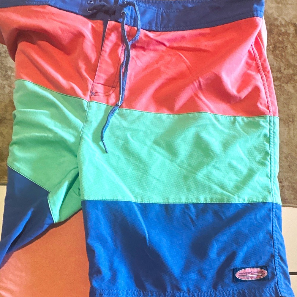 Vineyard Vines Men's Colorblock Swim Trunks Blue Pink Green Size 40 Pockets